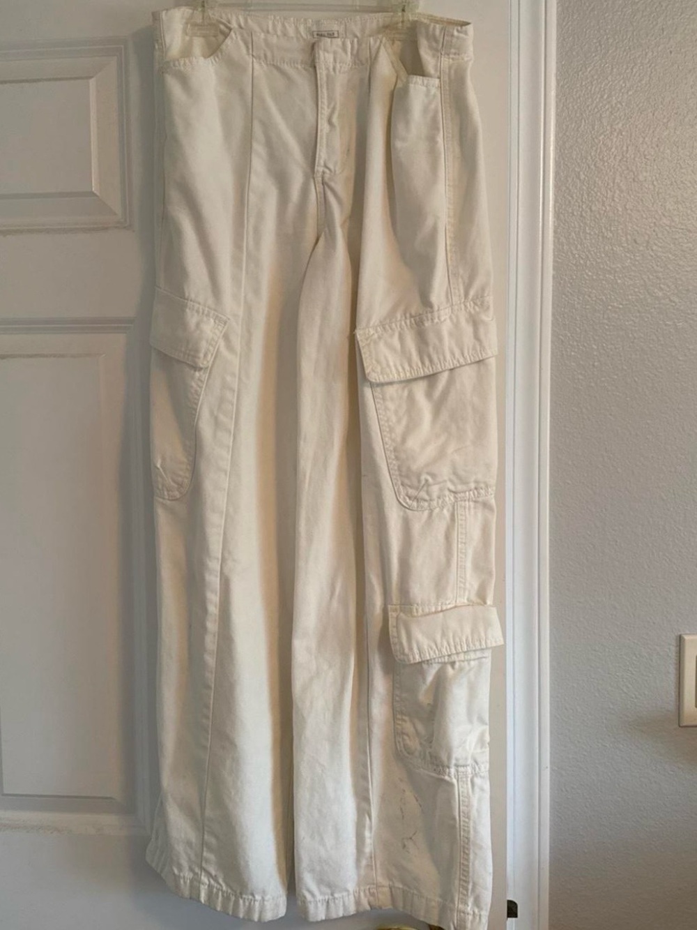 Tilly's Off-White Wide Leg Cargo Pants
